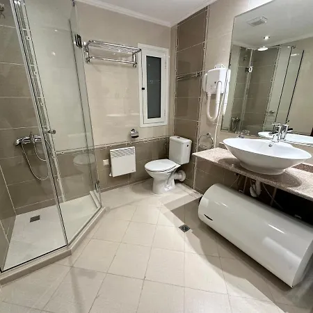 Great In Downtown * בנסקו