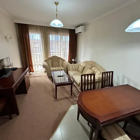 Great In Downtown Apartmán